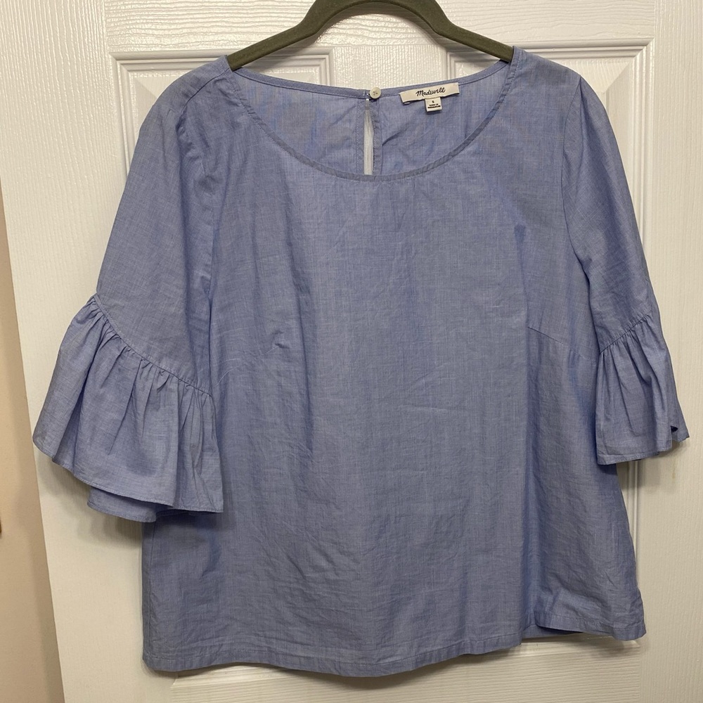 Madewell chambray puff sleeve top - size S